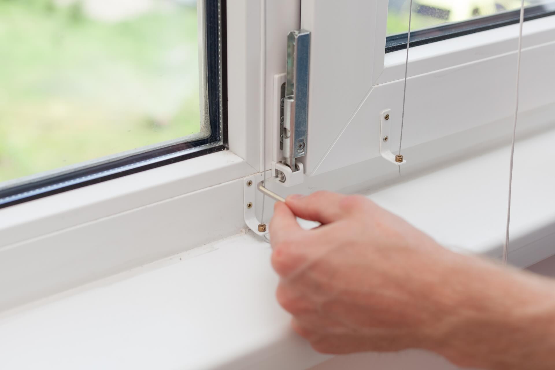 Seřízení doléhání a ventilace oken